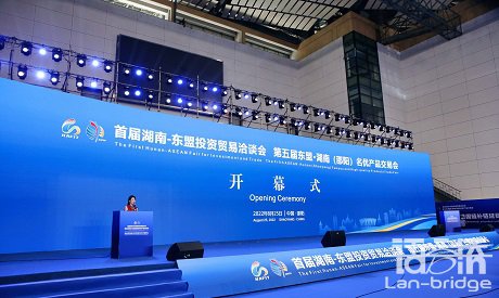 基地動(dòng)態(tài) | 國(guó)家語(yǔ)言服務(wù)出口基地-語(yǔ)言橋亮相2022服貿(mào)會(huì)